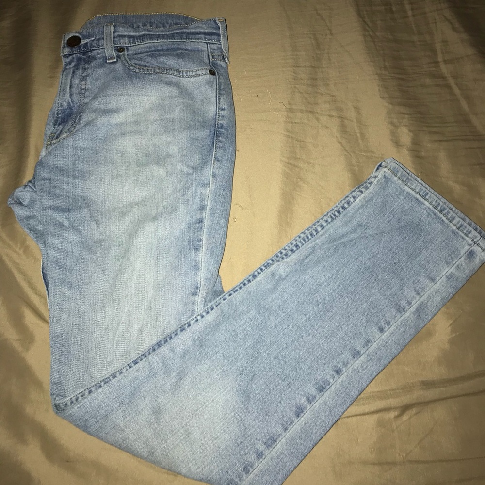 Hollister jean